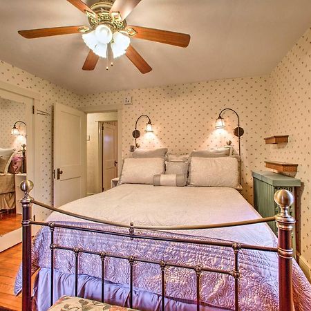 Villa Whimsical Lancaster House With Porch Near Amish Farm Exterior foto